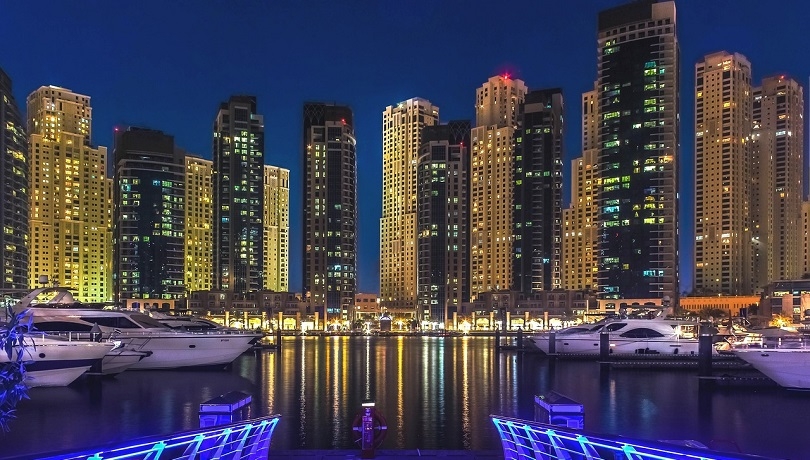 Dubai Marina. Image by muneebfarman from Pixabay
