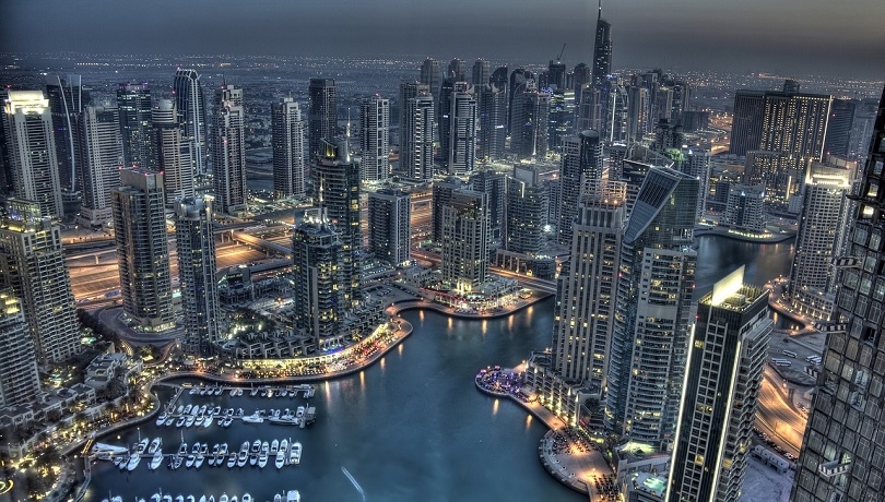 Dubai Marina. Image by butti_s from Pixabay