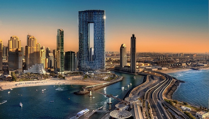 JBR, Dubai. Image by Michael Siebert from Pixabay