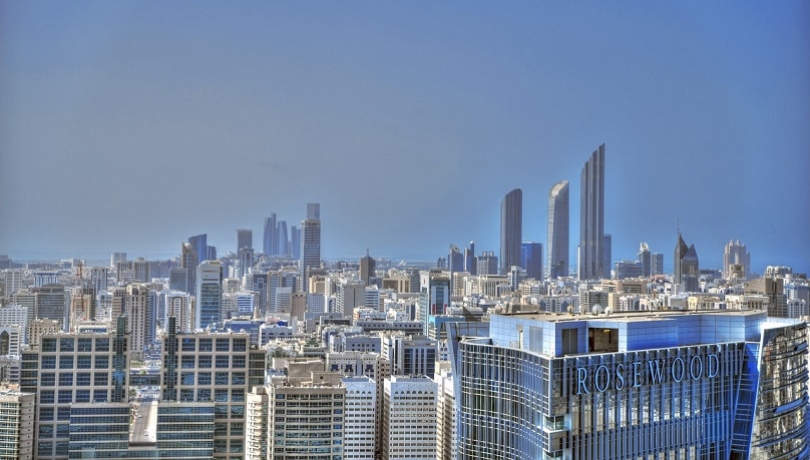 Abu Dhabi. Image by Danor Aharon from Pixabay