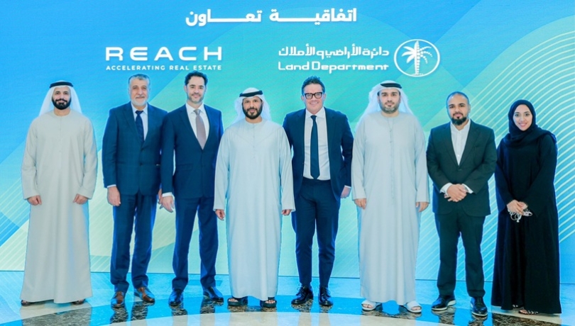خلال توقيع اتفاقية التعاون بين دائرة الأراضي والأملاك في دبي وشركة "ريتش" العالمية