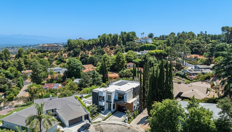 Photo by Real Estate Photo: https://www.pexels.com