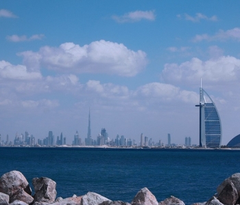 Burj Al Arab. Image by Ronald Sagarino from Pixabay