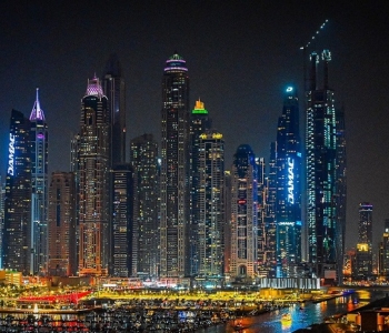 Dubai Marina. Image by Michael Zöllner from Pixabay