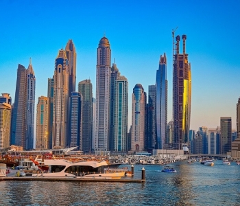 Dubai Marina. Image by Michael Zöllner from Pixabay