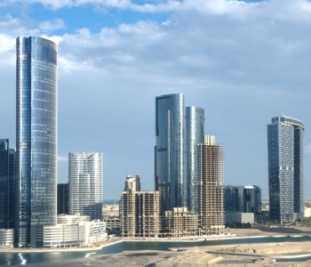 Abu Dhabi. Image by Richard Balabarcon from Pixabay