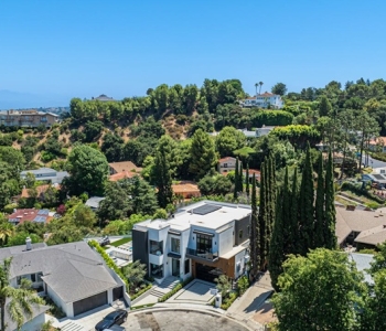 Photo by Real Estate Photo: https://www.pexels.com